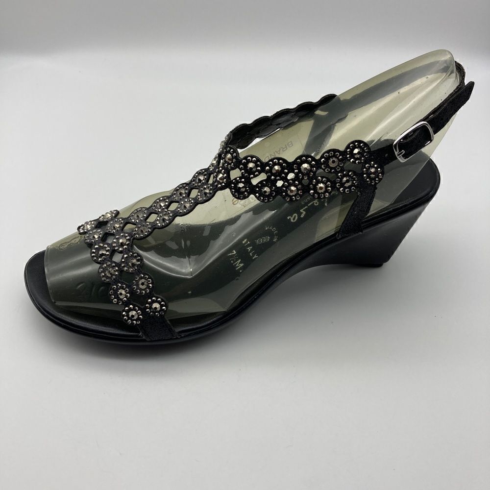 Contesa Italian Jeweled Wedge Sandals Size 7,5M Black/Silver Color Made in Italy